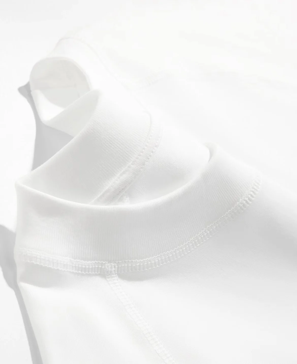Cuong's Bike Store T Shirt vin - Mens Fashion Store recension och pris